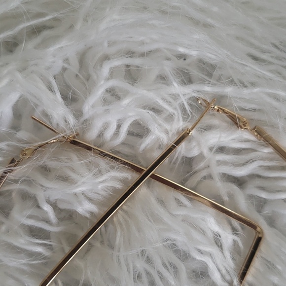 Square gold hoops Uncommon James style square - Picture 3 of 7